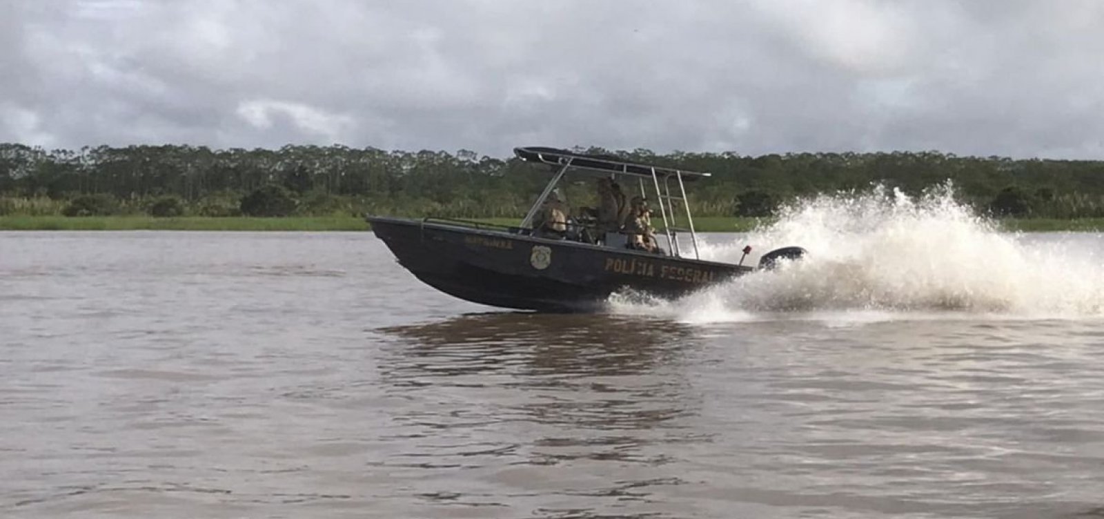 Buscas por desaparecidos prosseguem no Amazonas, diz PF