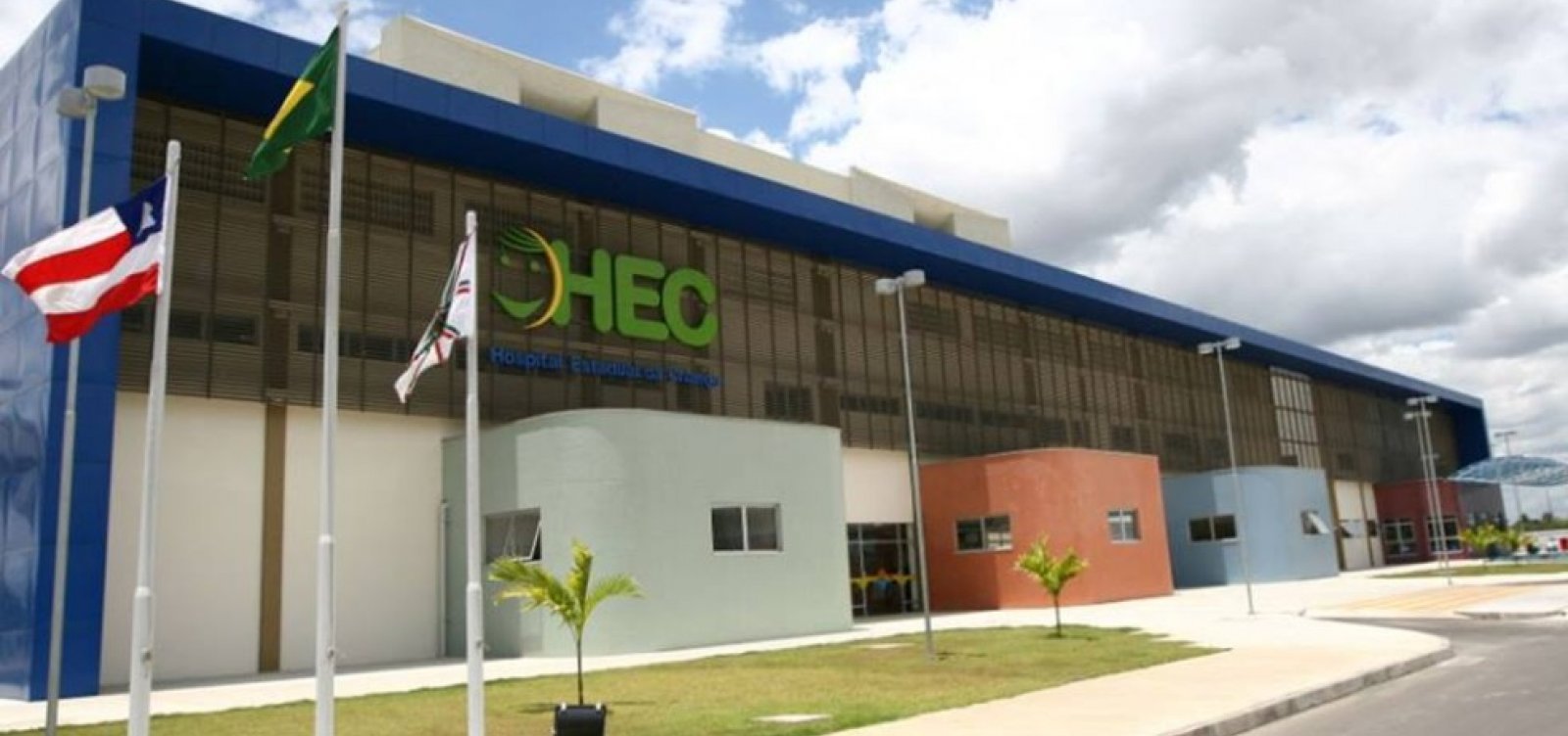 Menino atingido por espada em Cruz das Almas passa por duas cirurgias e aguarda terceira