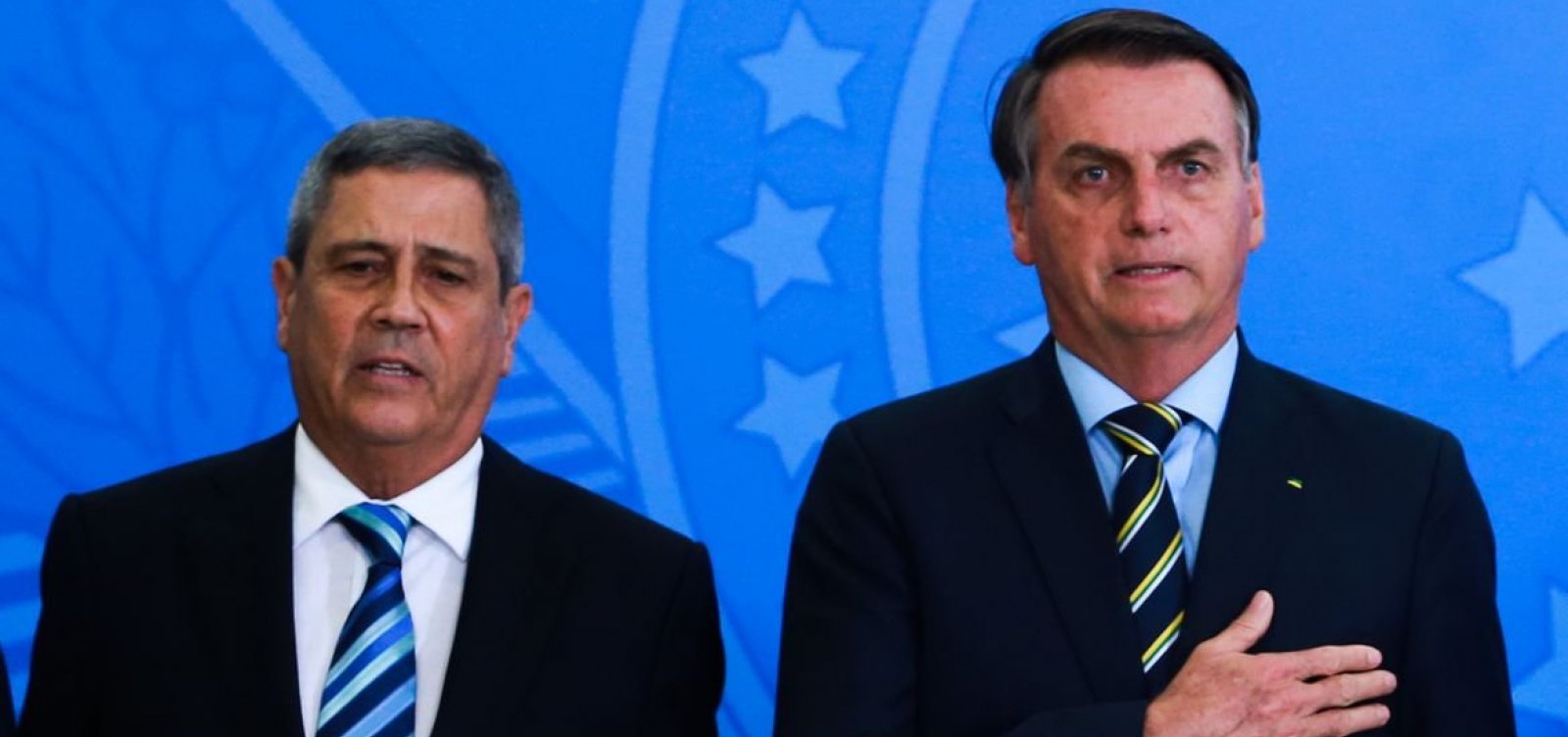 "Pretendo anunciar nos próximos dias Braga Netto como vice", diz Bolsonaro