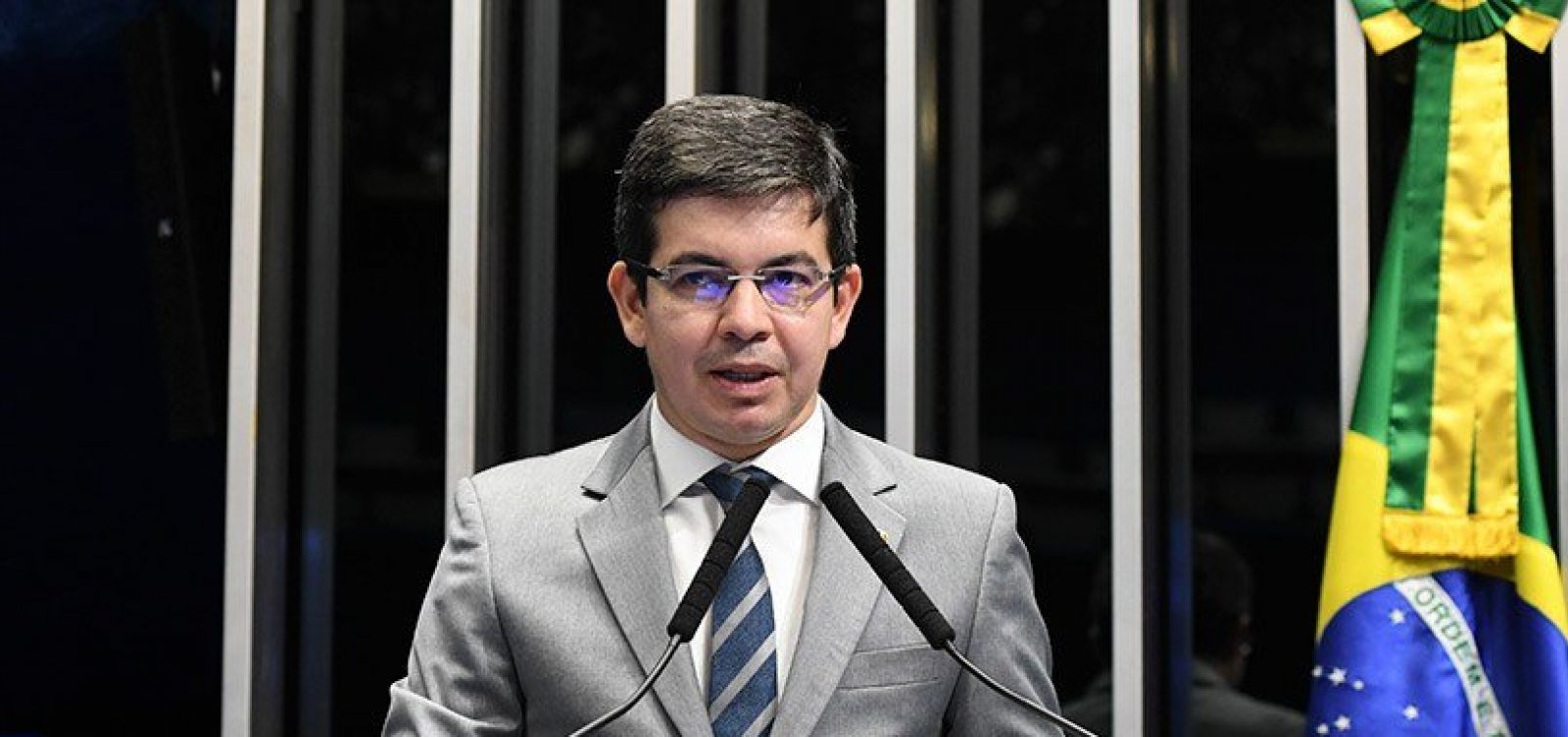Chegaremos até Bolsonaro nas investigações, diz líder da oposição sobre CPI do MEC