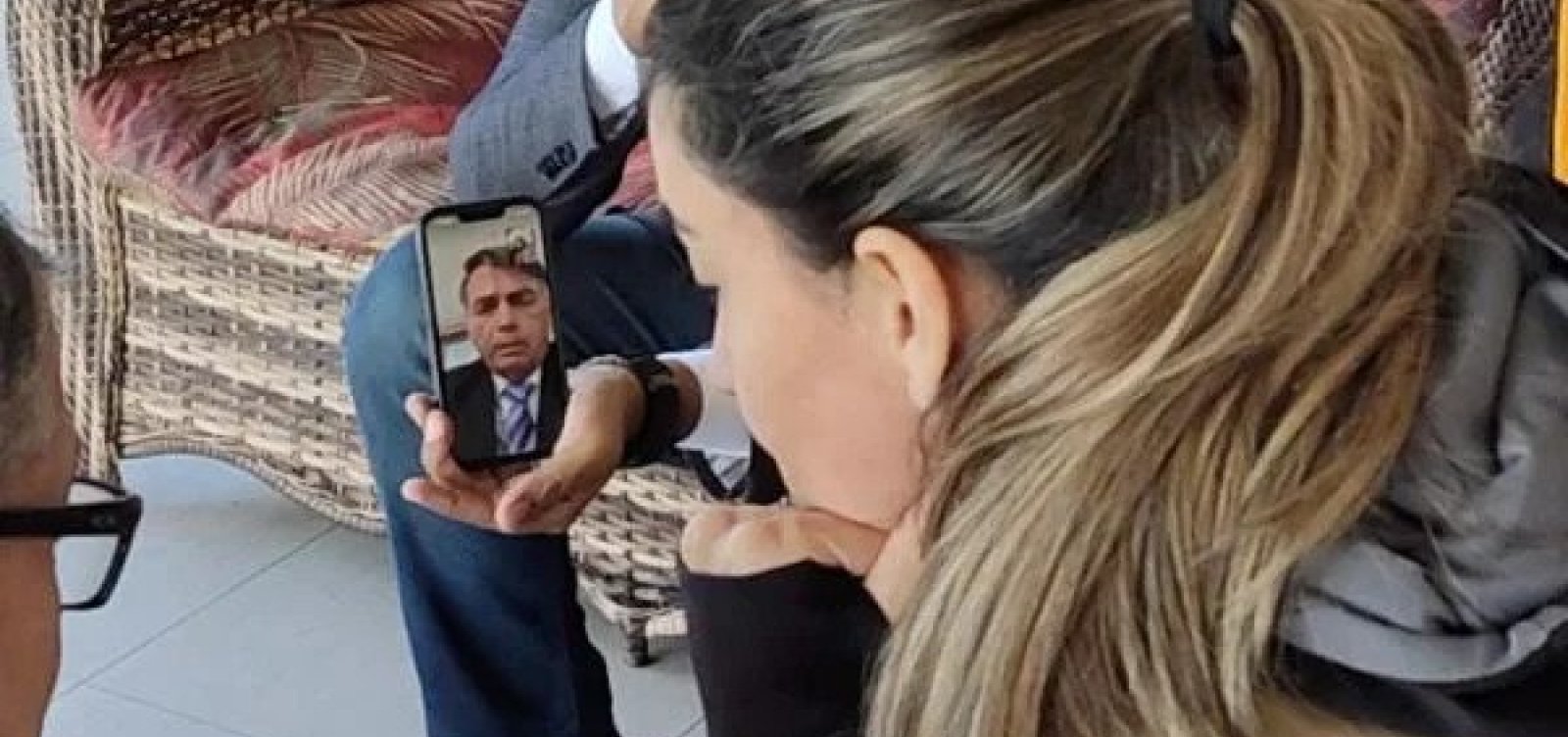 Bolsonaro liga para irmãos de petista ao saber que eram seus eleitores