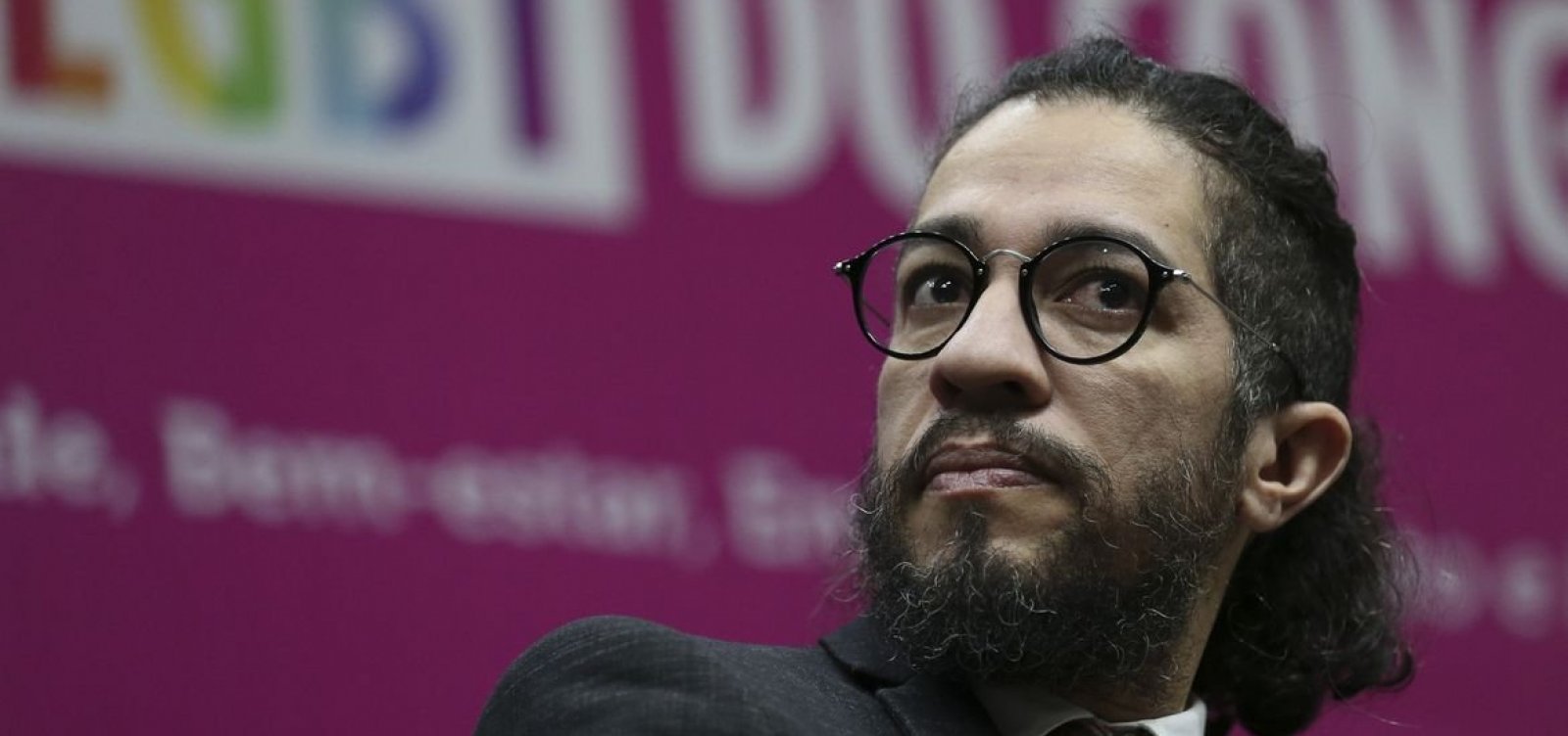 "Se o Lula vencer, eu volto para ajudar reconstruir o Brasil", diz Jean Wyllys