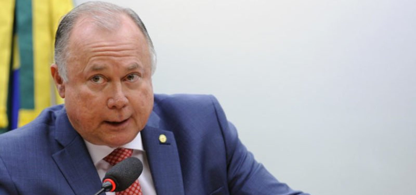 Paulo Azi responde Wagner após chamar ACM Neto de "pongueiro" e diz que senador "roeu a corda"