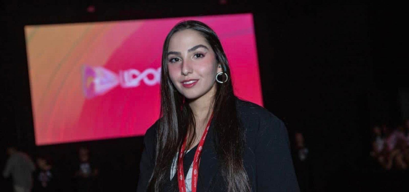 Em edição temática, Aí vêm elas recebe Lelê Santhana, fundadora do Portal das Modas 