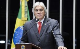 Ministro Teori Zavascki revoga prisão de senador Delcídio do Amaral