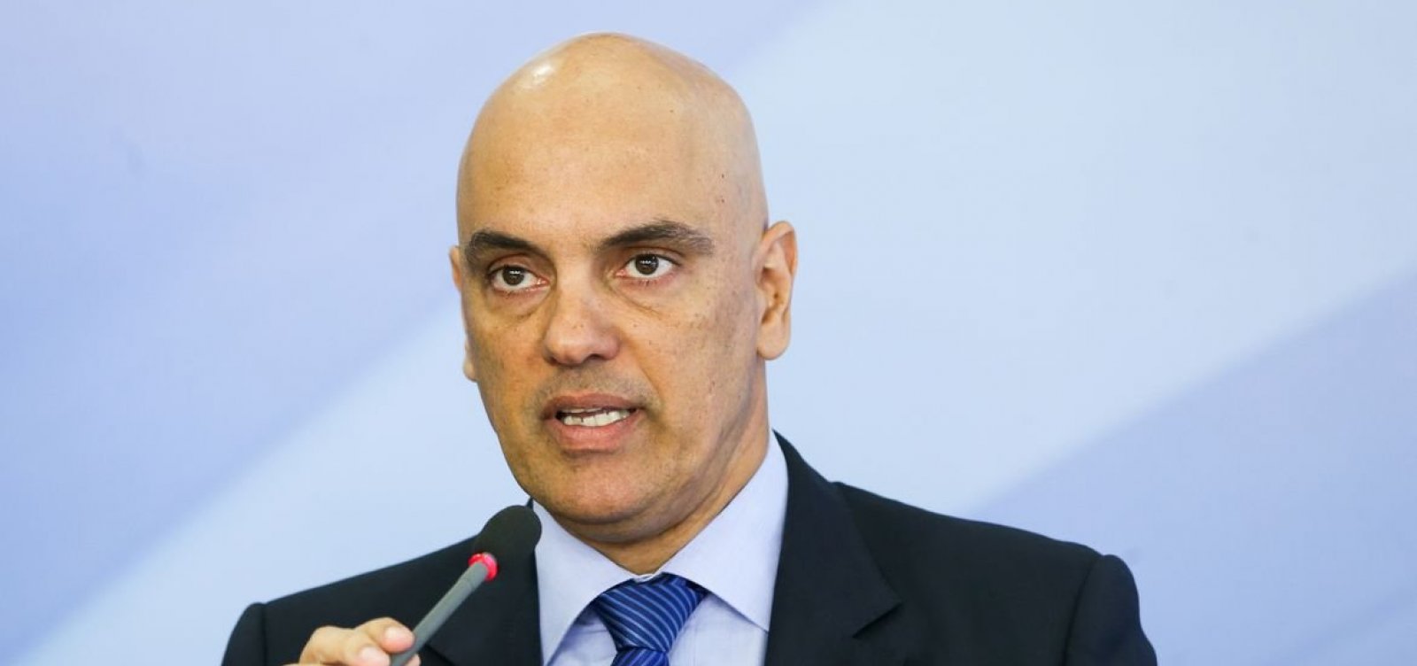 Alexandre de Moraes é sorteado relator do processo de candidatura de Bolsonaro no TSE
