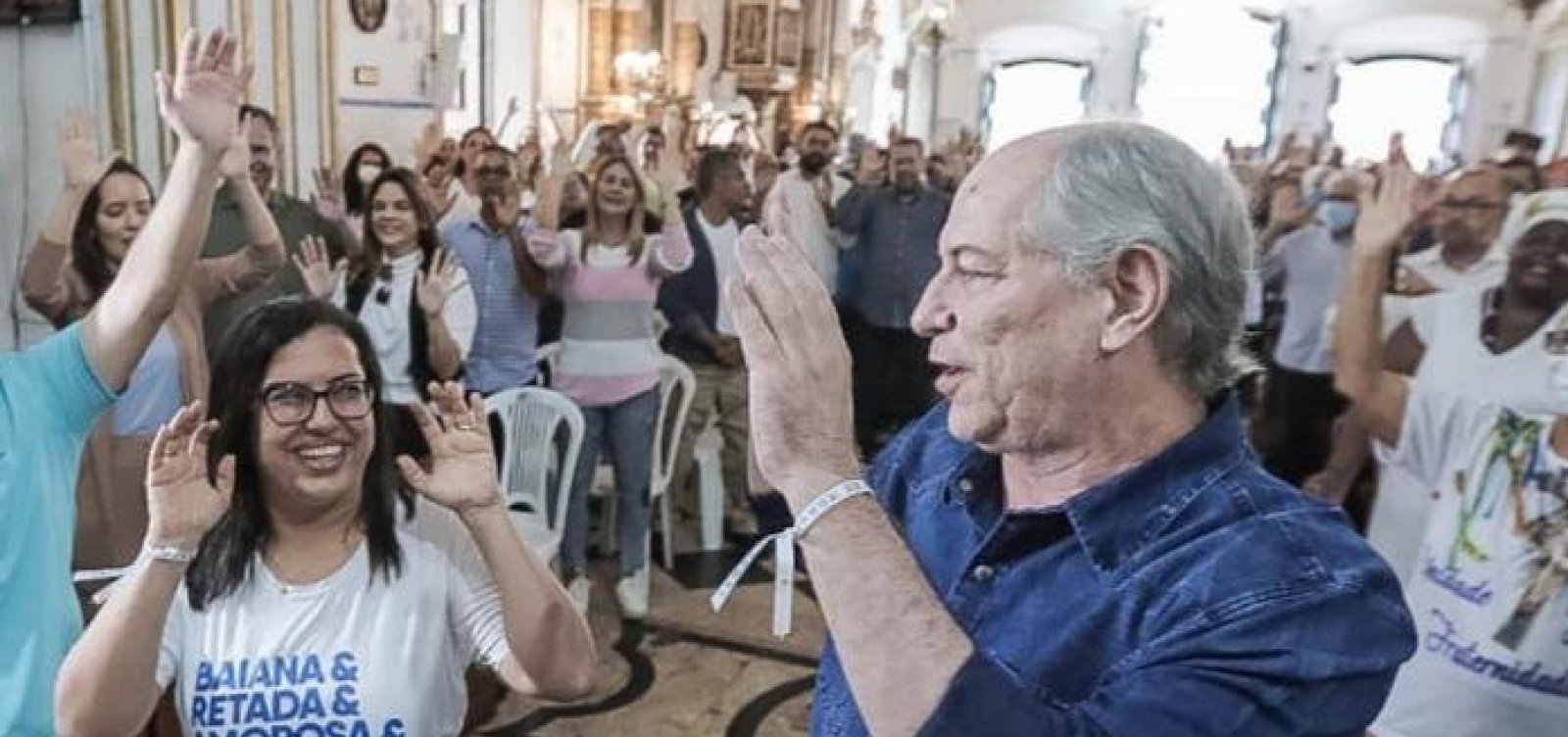 Em Salvador, Ciro Gomes visita pontos turísticos e minimiza ausência de ACM Neto em debate