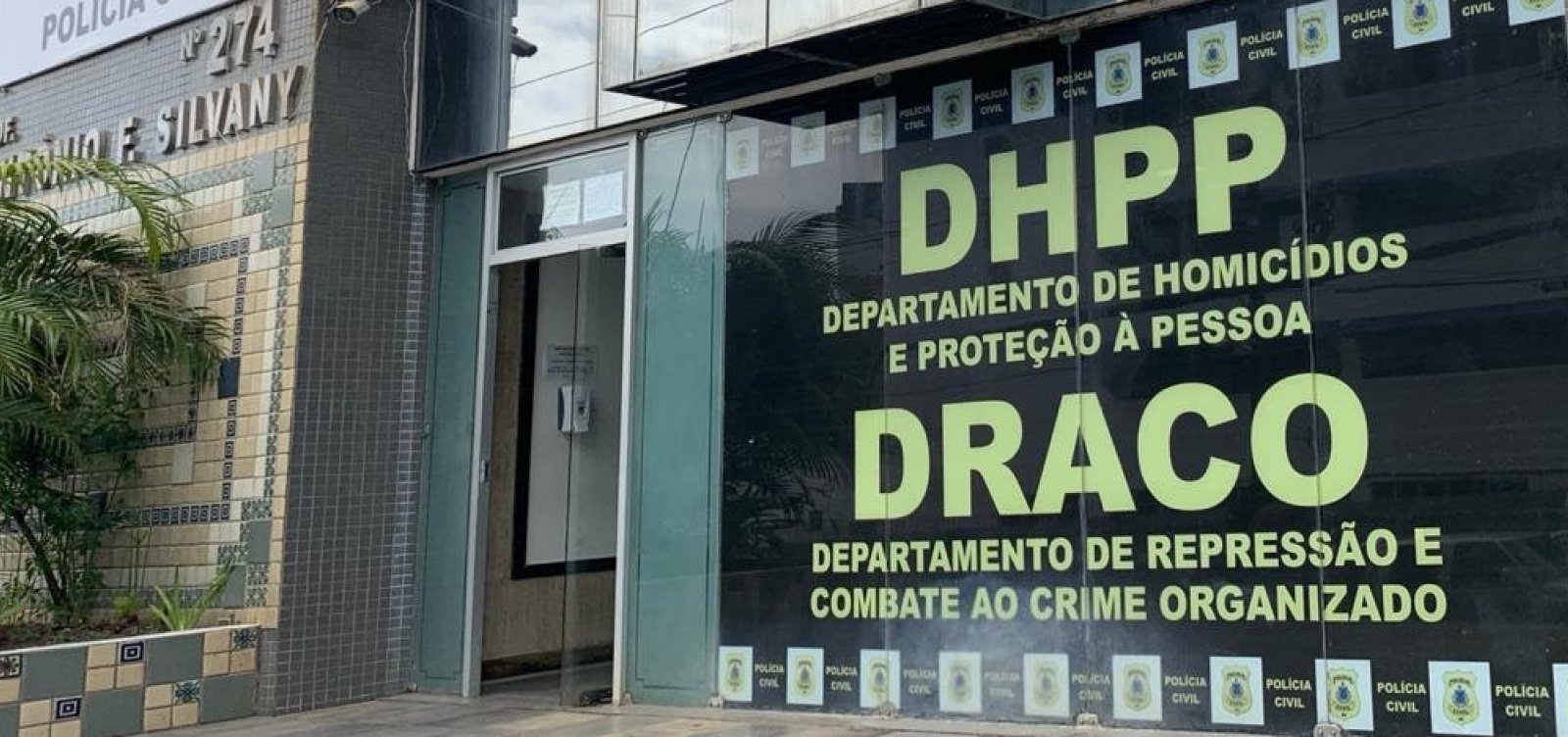 Mulher mata homem a facadas em Salvador, após descobrir traição
