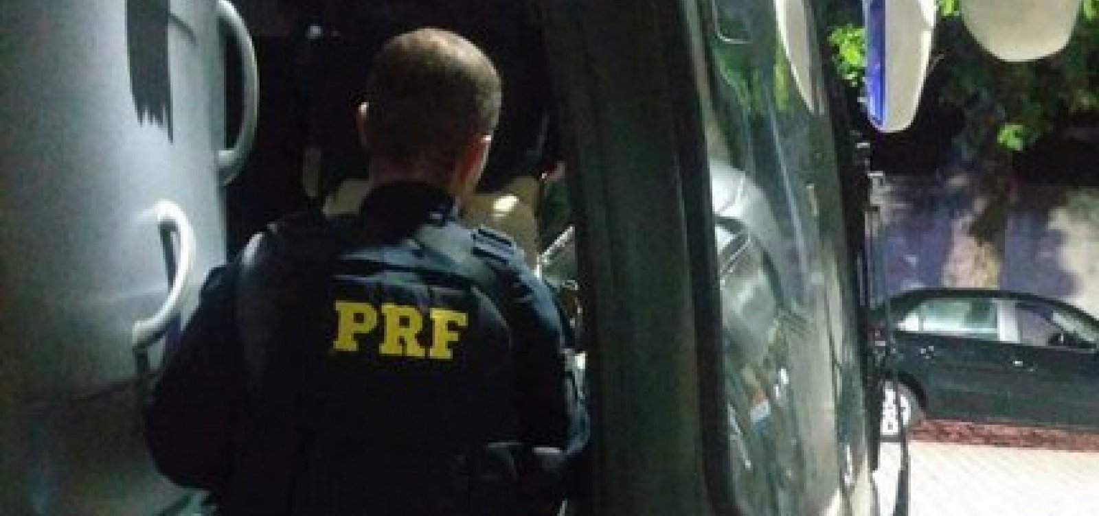 Adolescente de Teixeira de Freitas que fugia para conhecer namorado virtual &eacute; resgatada pela PRF