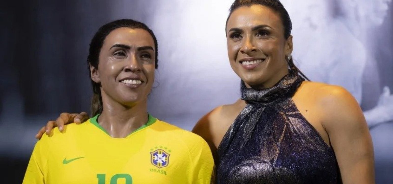 Marta repudia assédio sofrido por repórter ao vivo: "gostaria de pedir mais respeito"