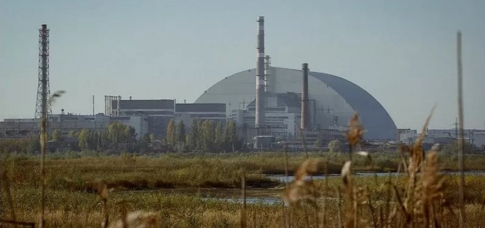 Ucrânia desliga usina nuclear de Zaporíjia, maior da Europa, por questão de segurança