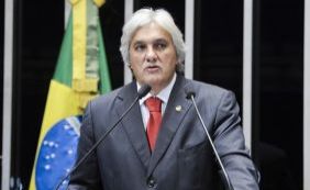 "Não tem condições morais", diz presidente da OAB sobre volta de Delcídio