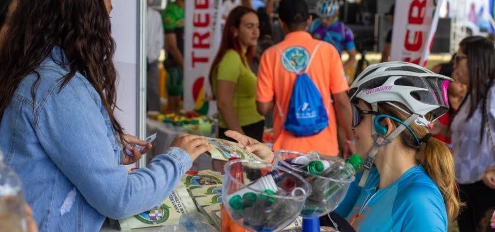 Garrafas PET descartadas durante campeonato de bike em Mucugê serão recicladas