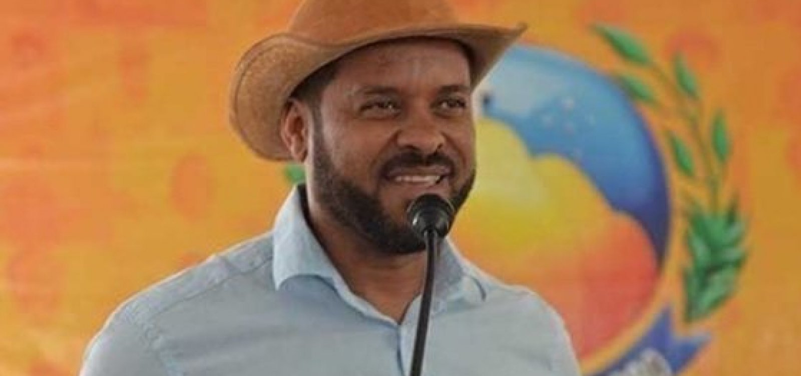 Vereador flagrado agredindo jornalista no norte da Bahia renuncia mandato
