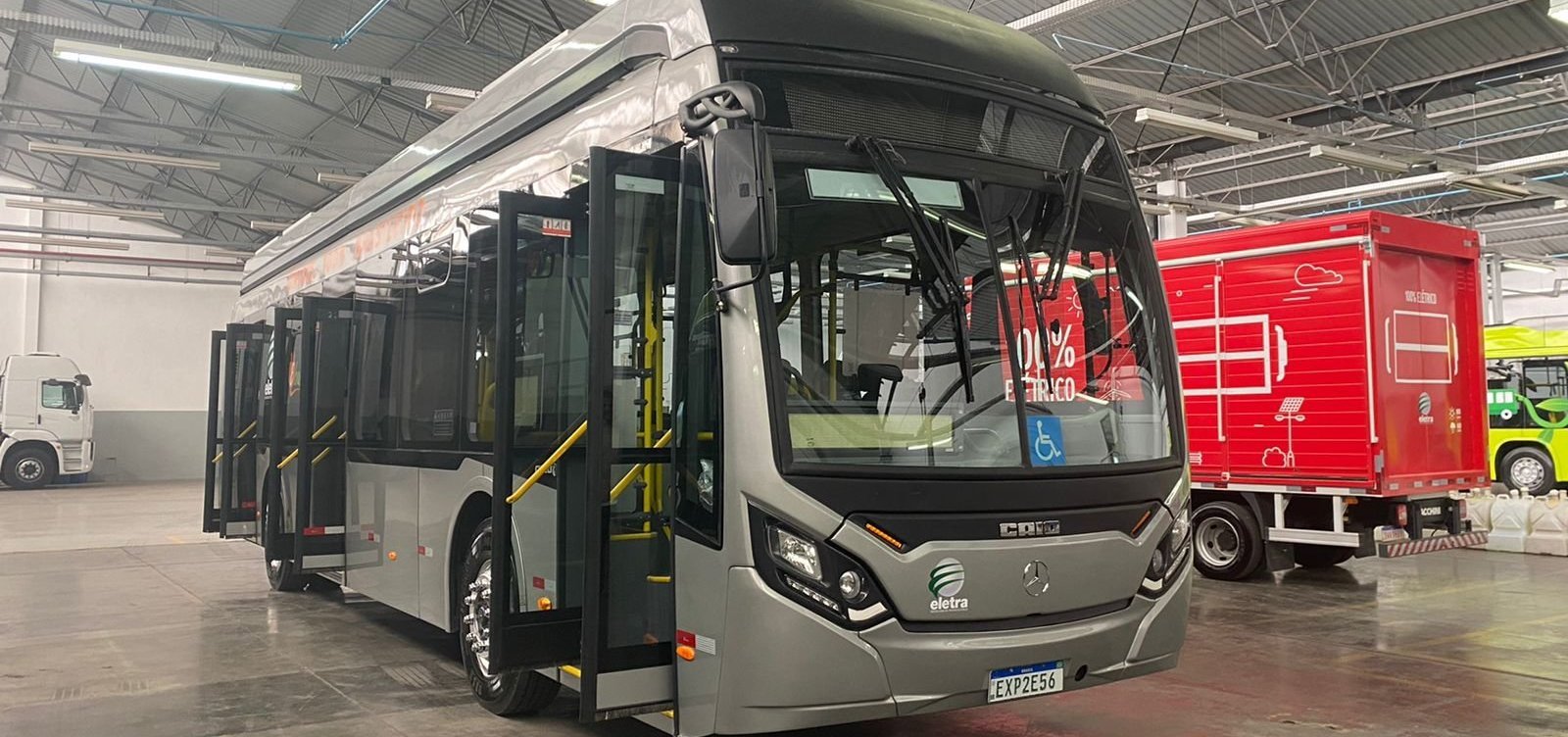 Ônibus do BRT chegam a Salvador e passam por testes