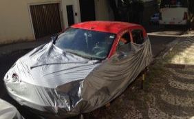 Você Repórter: moradores denunciam carro abandonado no Rio Vermelho