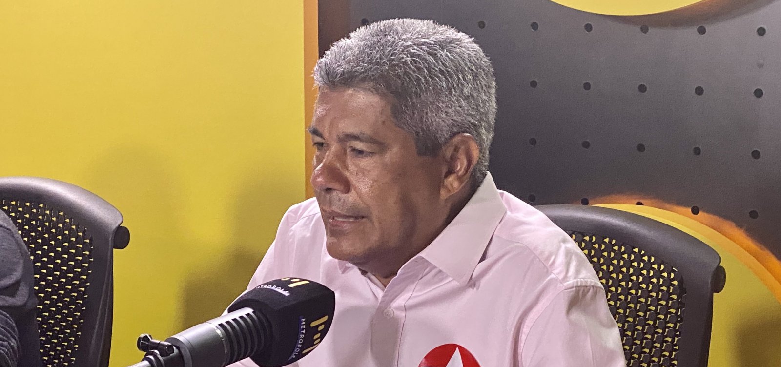 Ataques a Neto, ausência nos debates e propostas para educação e segurança; veja sabatina de Jerônimo