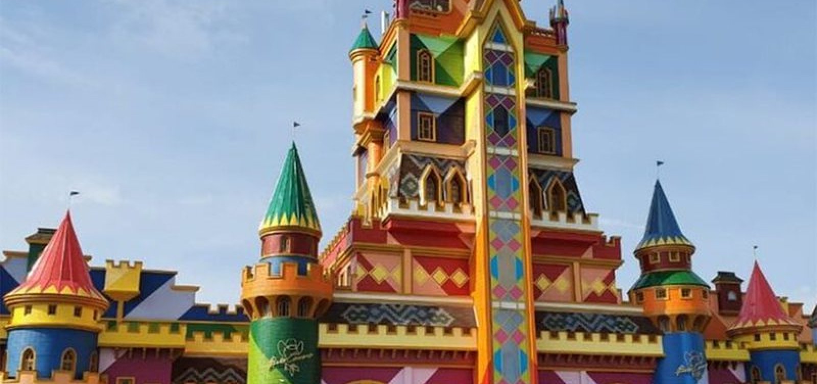 TRE proíbe parque Beto Carrero World de fazer promoção de cunho eleitoral