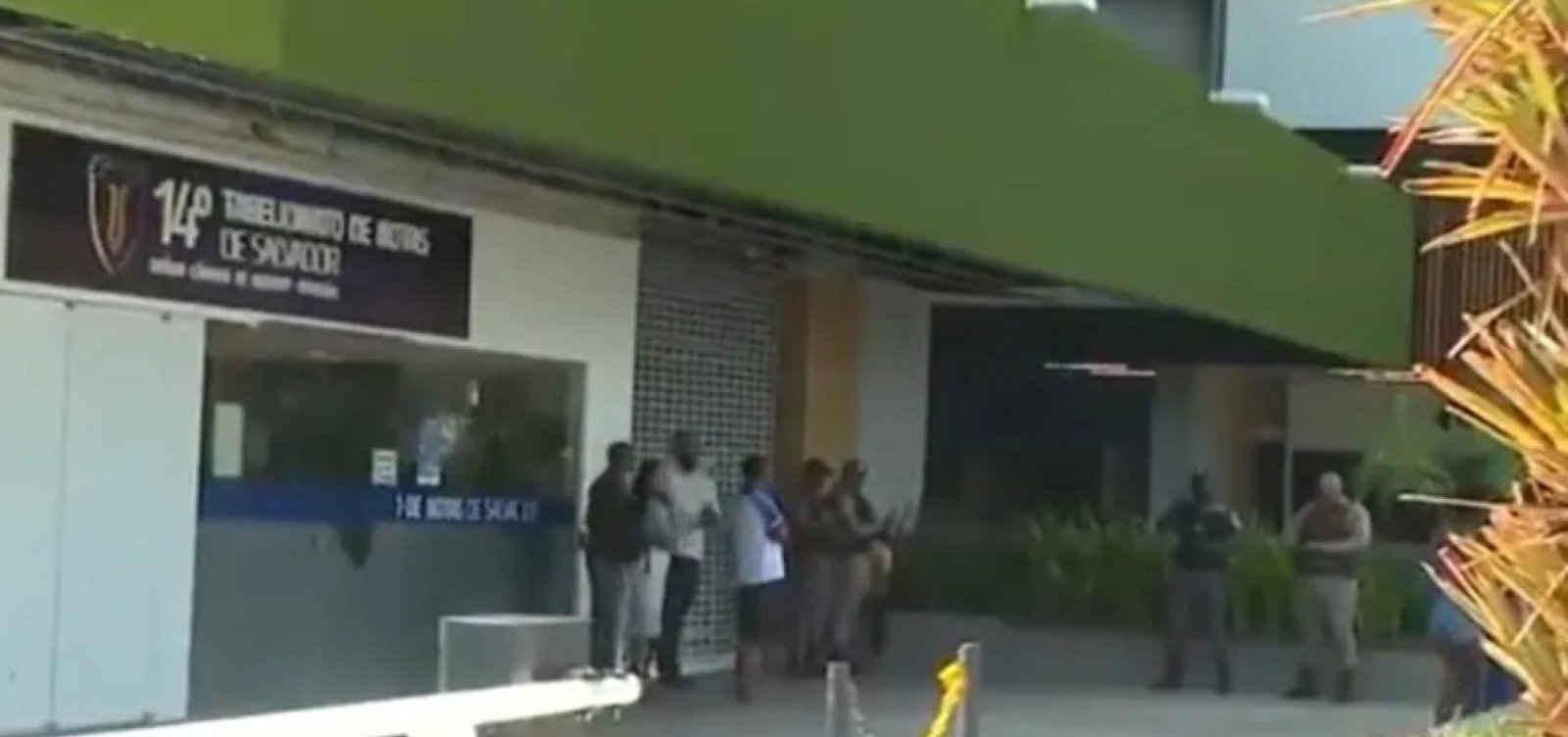 Suspeito de filmar aluna de cursinho pré-vestibular em banheiro é preso em Salvador