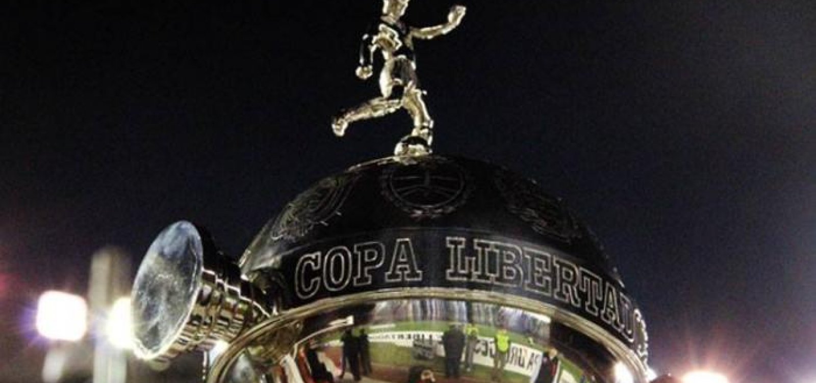 Libertadores: em resposta ao favoritismo do Flamengo, Athletico Paranaense planeja "complicar jogo e sair com título"