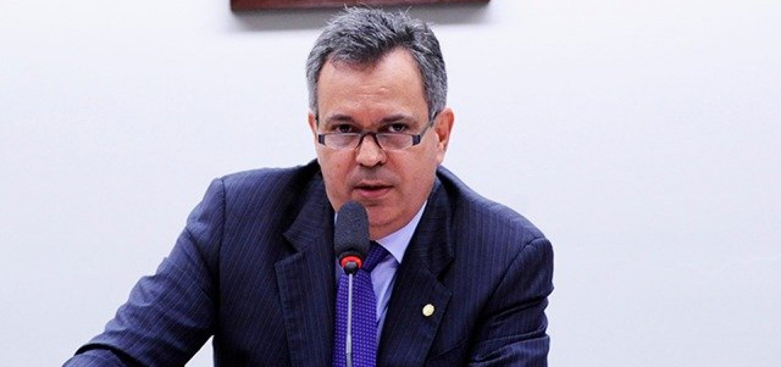 Félix confirma saída de Lordello da Semop, mas diz que PDT deve continuar com pasta