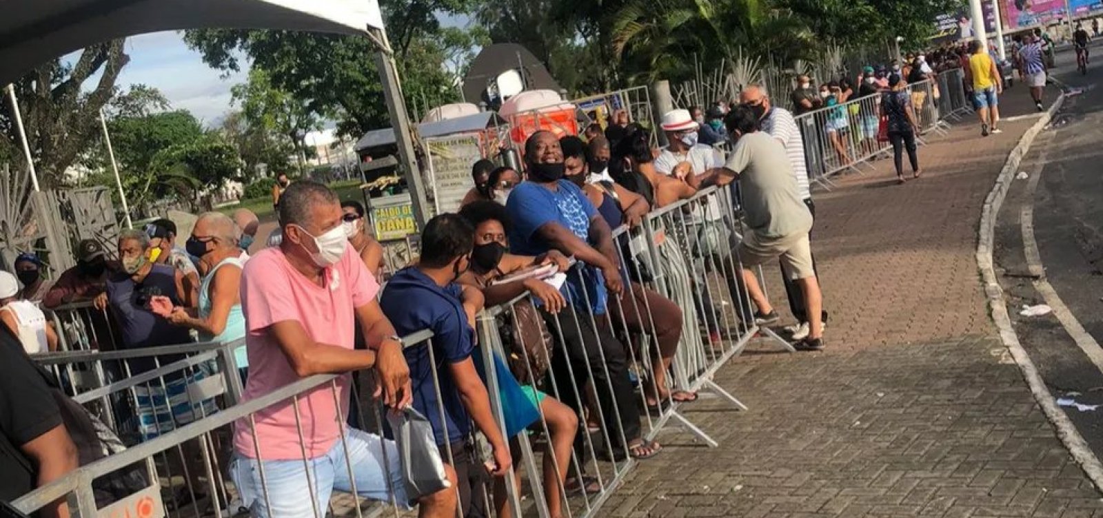 Feirão Serasa Limpa Nome aumenta número de fichas de atendimento diárias