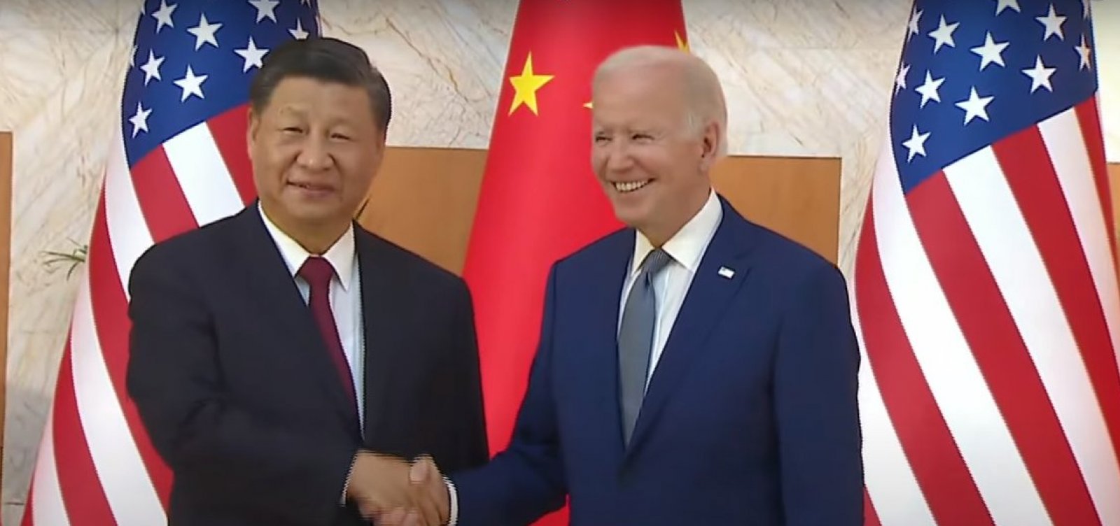 Joe Biden e Xi Jinping se comprometem em evitar conflitos entre EUA e China