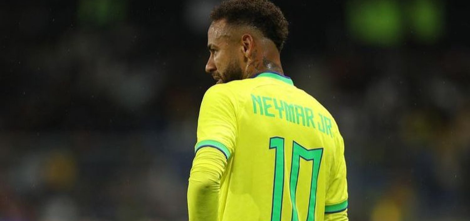 Neymar faz primeiro treino com a seleção brasileira para a Copa do Mundo
