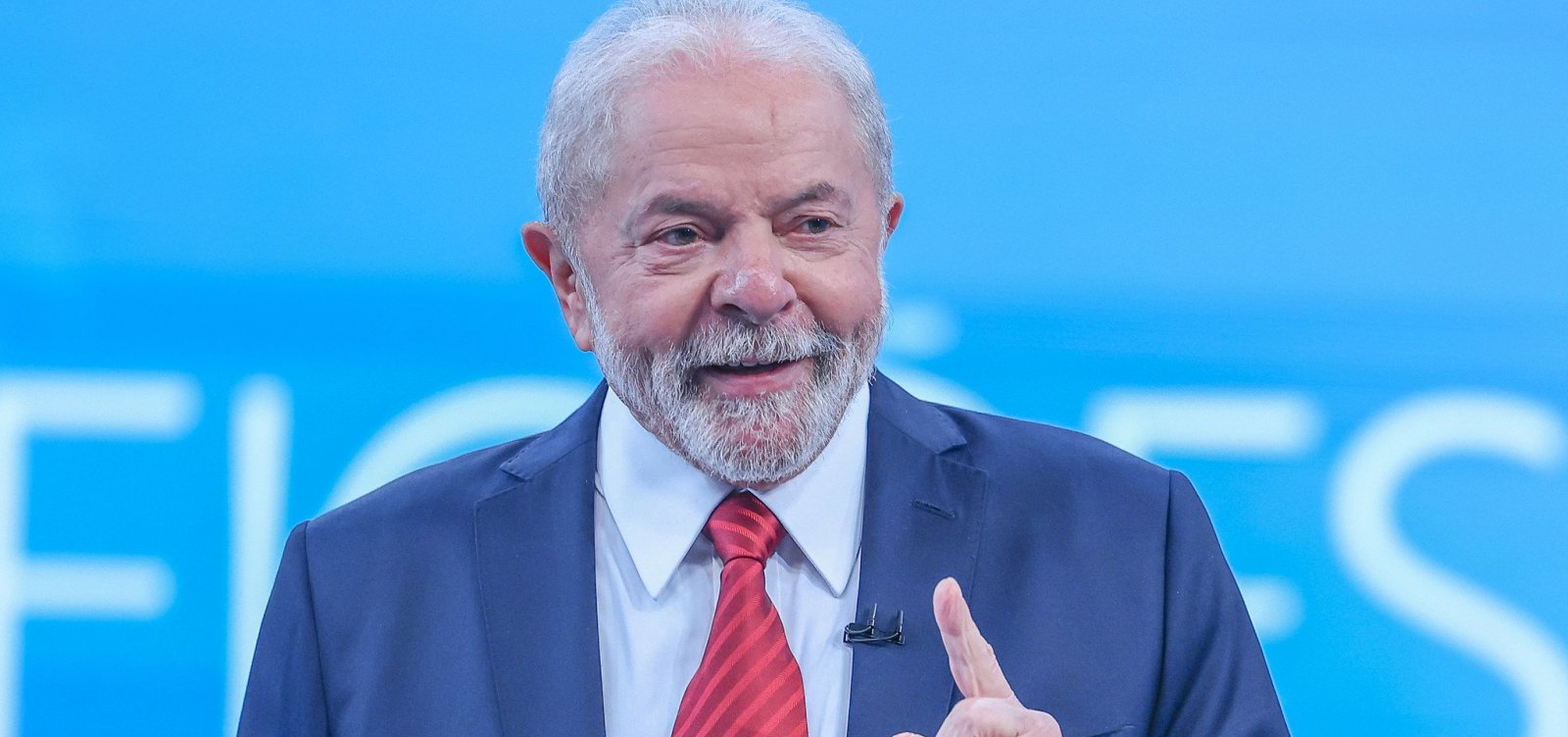 Em carta aberta a Lula, economistas chamam de “falácia” tese de que defesa do teto garante disciplina fiscal