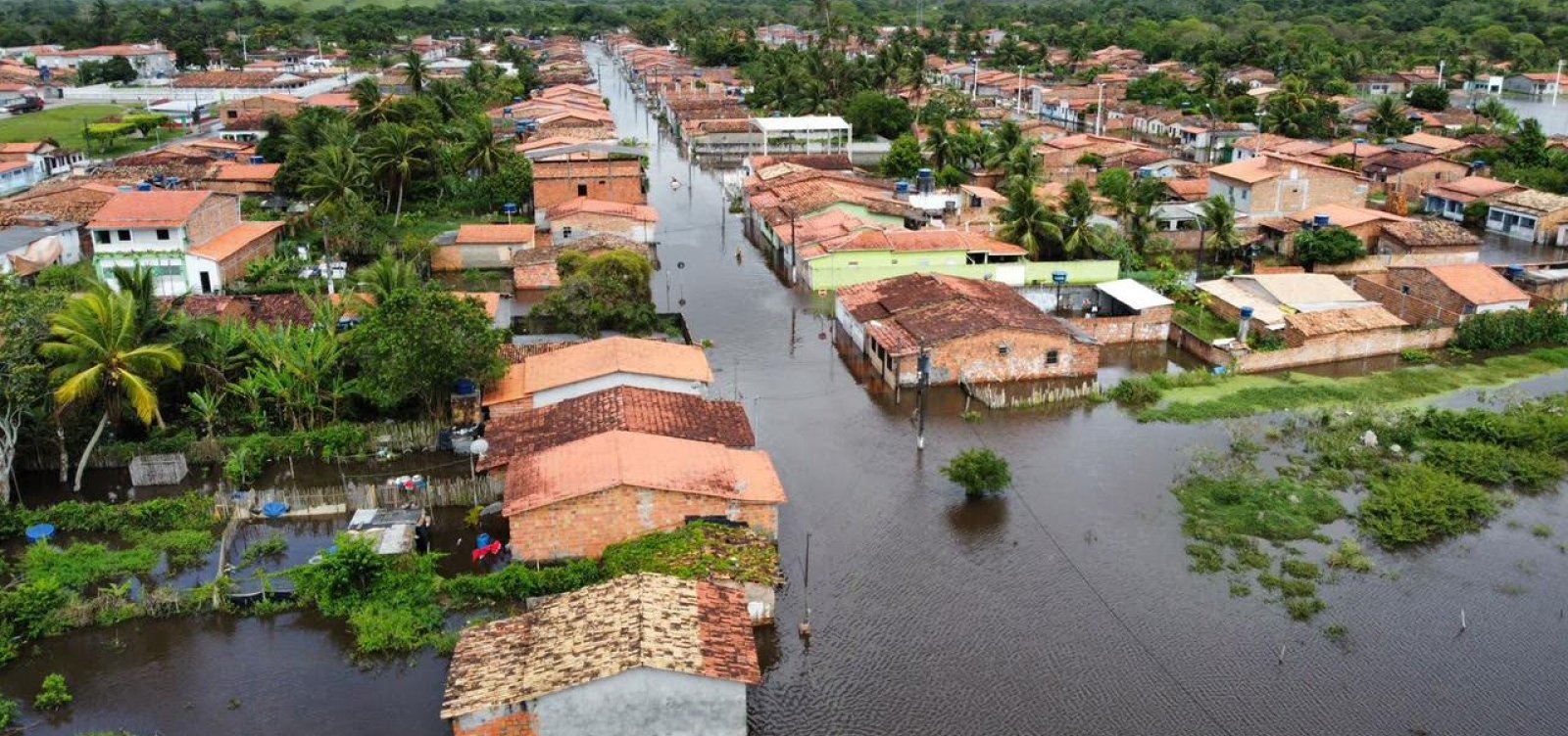 Por Conta Das Chuvas Mais De 50 Pessoas Estão Desabrigadas Em Cardeal Da Silva Metro 1 