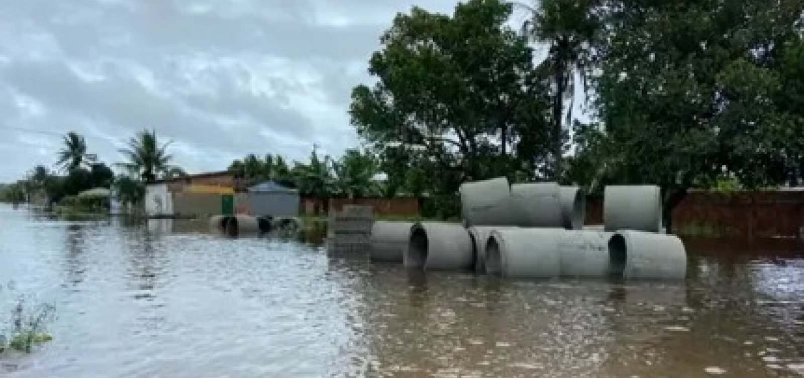Municípios atingidos pelas chuvas receberão mais de R milhões em assistência do governo