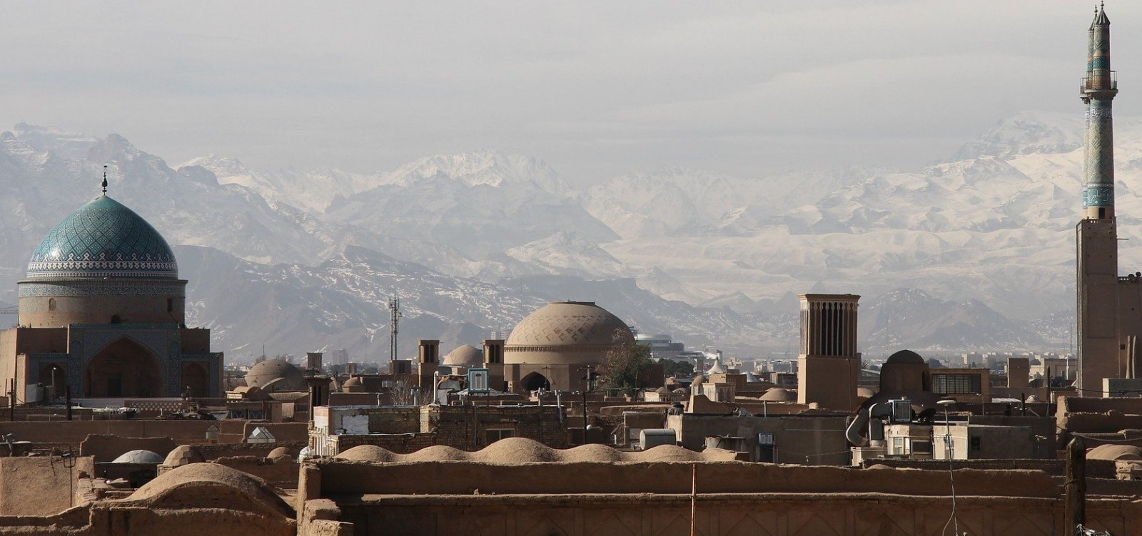 Irã faz primeira execução de manifestante condenado à morte por protestos