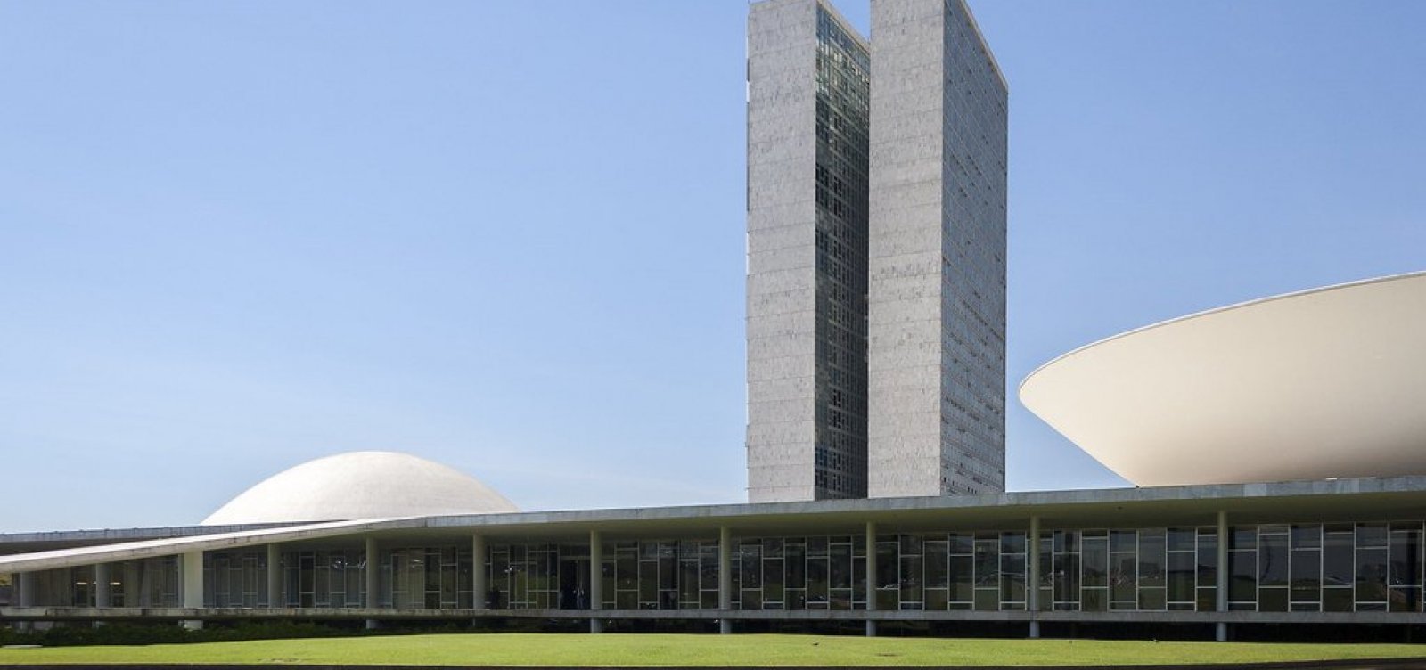 Hotéis de Brasília já estão com 90% de ocupação para ano novo e posse presidencial, diz sindicato