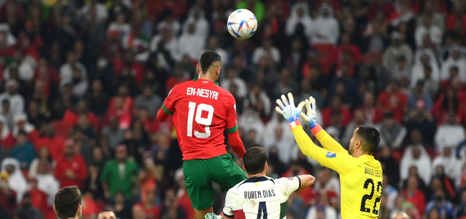 Marrocos derrota Portugal e é a primeira seleção africana a disputar semifinal na Copa 