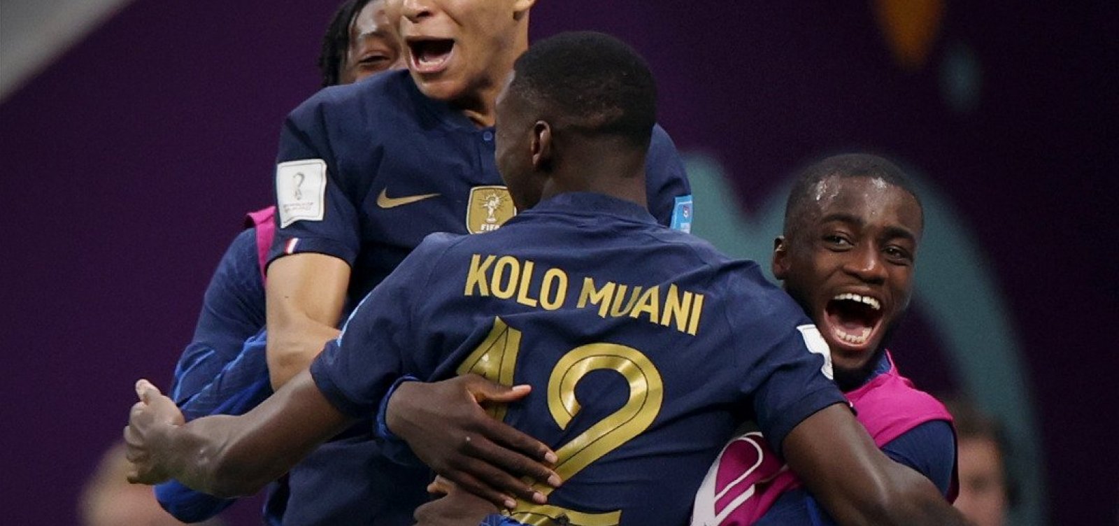 Fran&ccedil;a vence Marrocos e disputa final da Copa com Argentina neste domingo