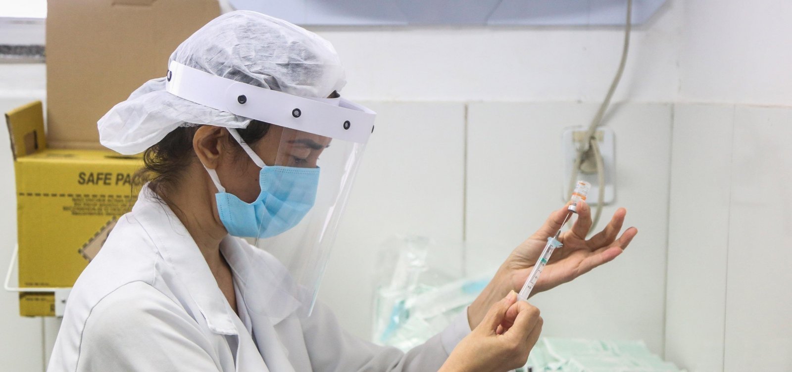 Vacinação contra Covid-19 segue em Salvador nesta sexta