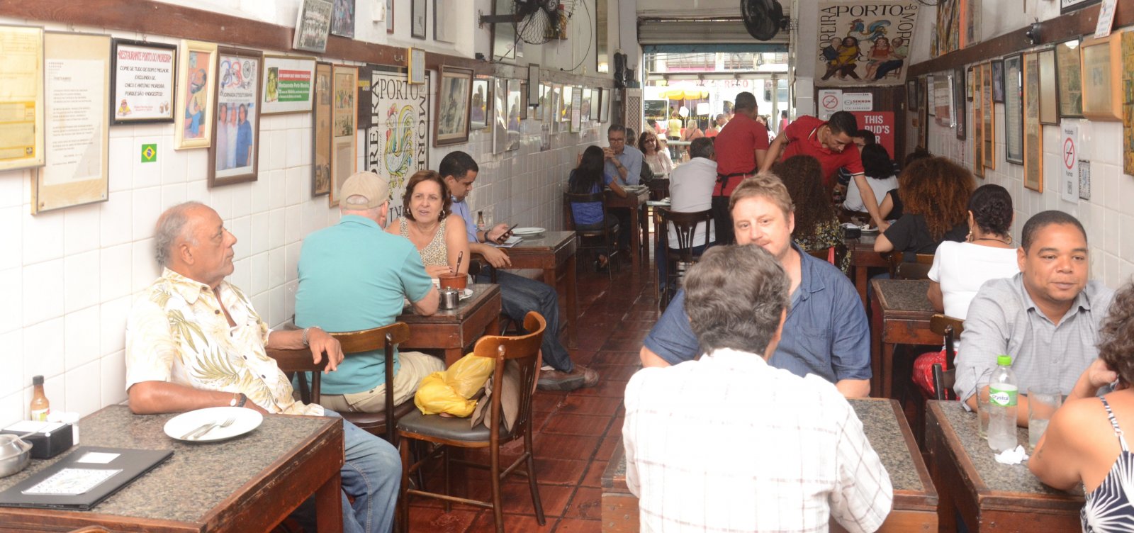 Crise e esvaziamento do centro colocam Porto do Moreira na corda bamba; clientela inicia campanha