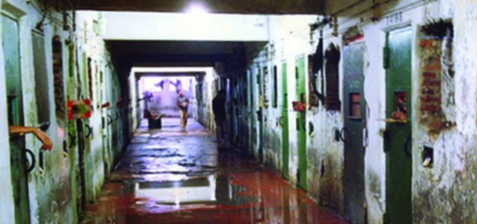 Indulto de Natal de Bolsonaro pode perdoar militares envolvidos no massacre do Carandiru 