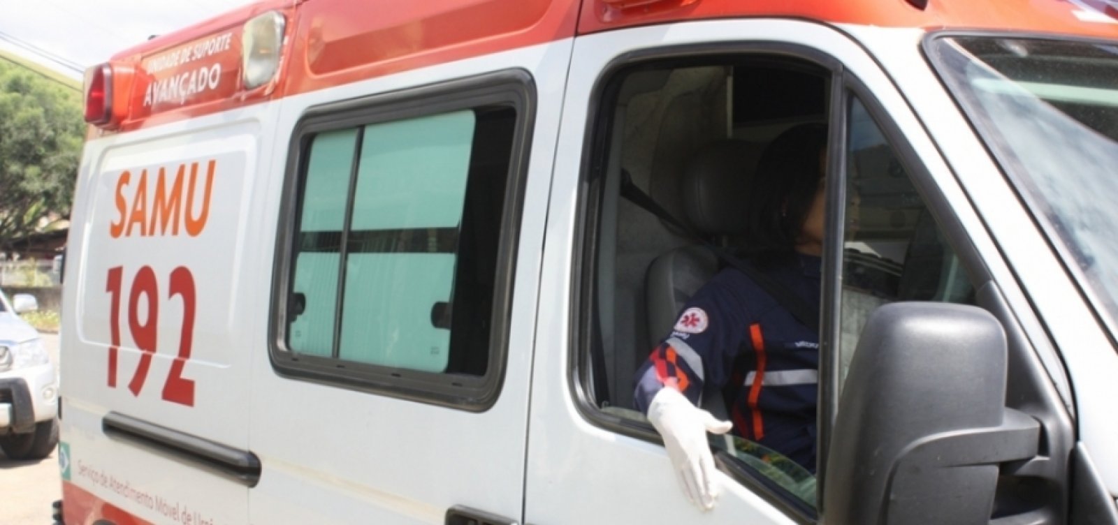Mulher morre após ambulância quebrar interrompendo transferência em Feira de Santana 