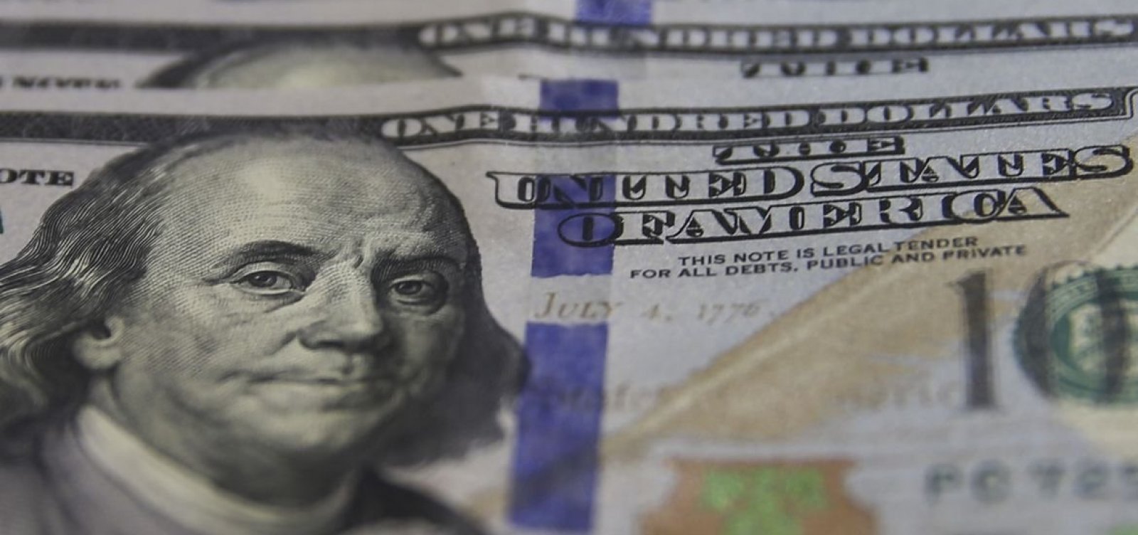Dólar sobe e atinge maior valor desde julho
