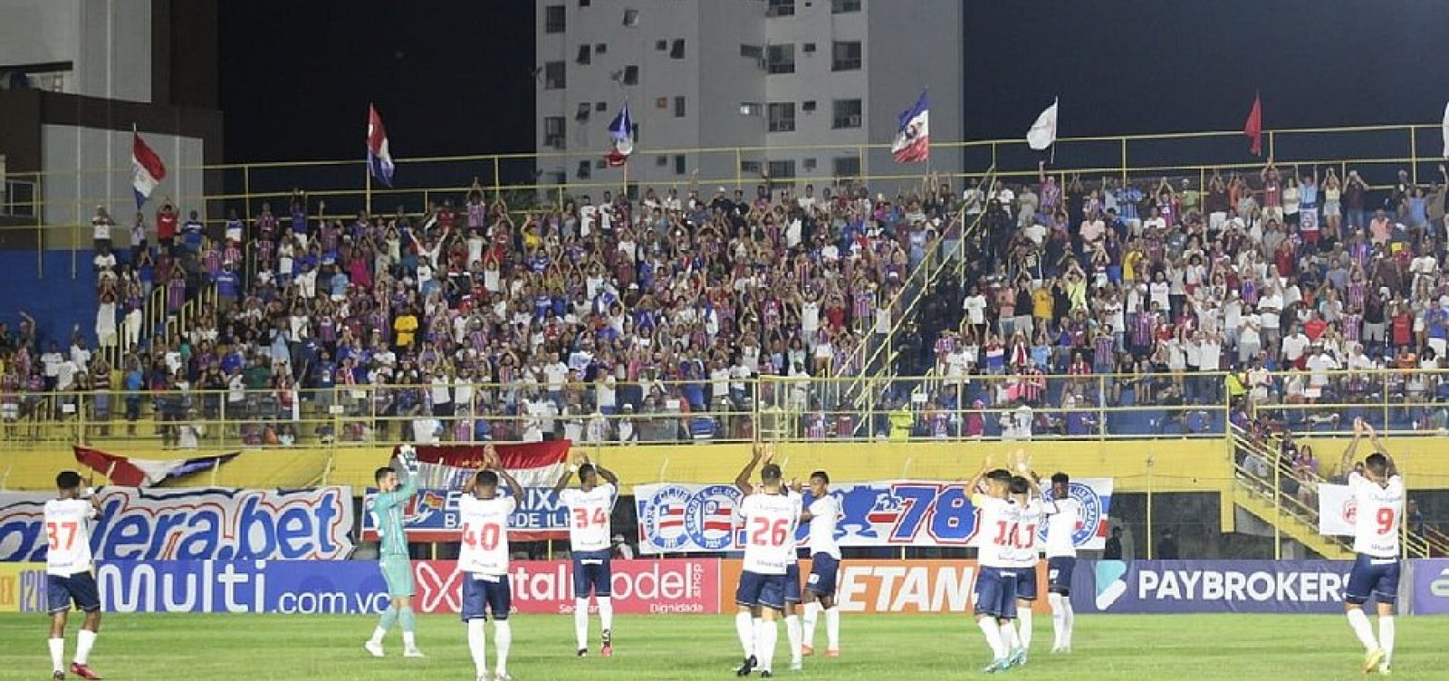 De virada, Bahia vence Barcelona de Ilhéus por 2x1