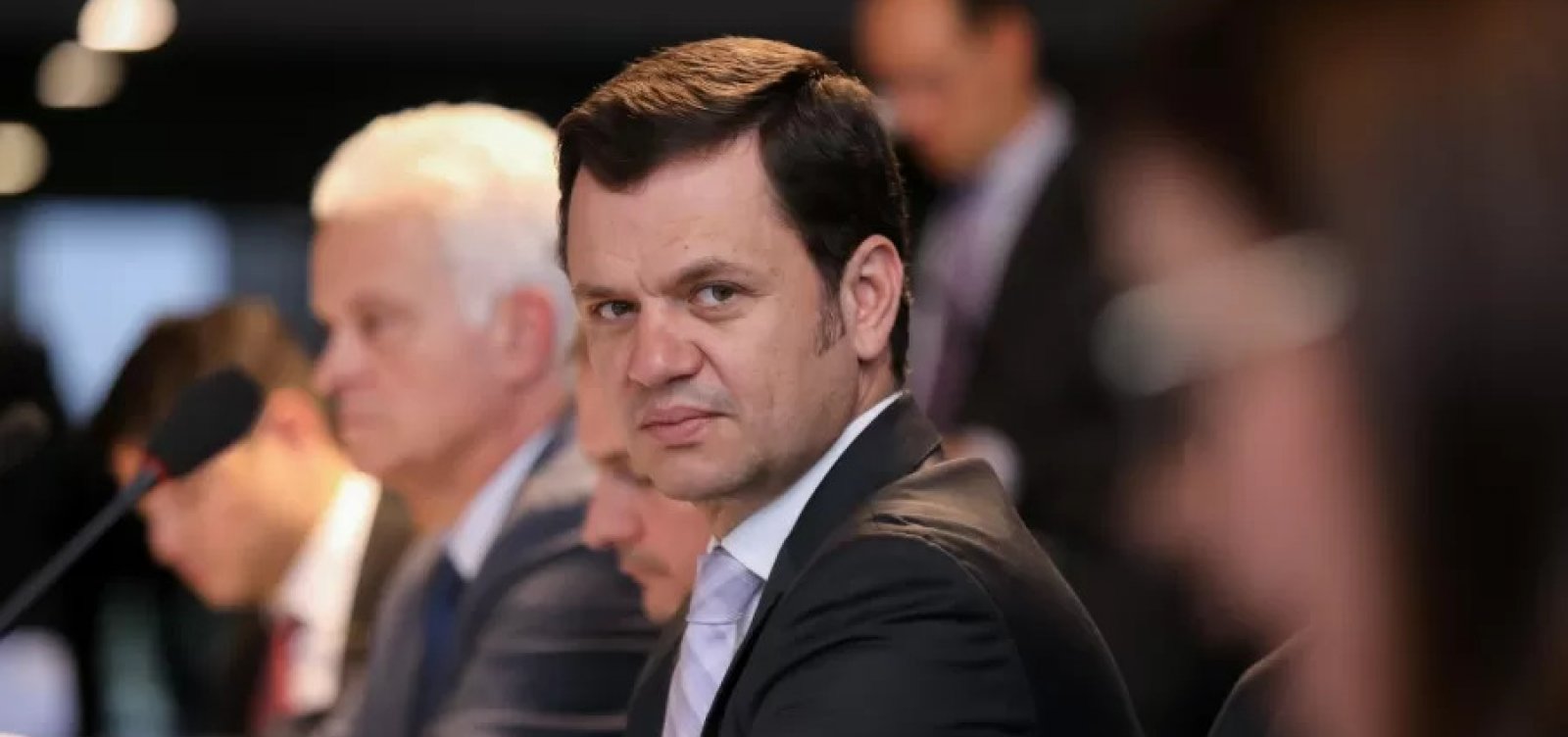 Em depoimento à PF, Torres diz que funcionária colocou “minuta do golpe” em estante