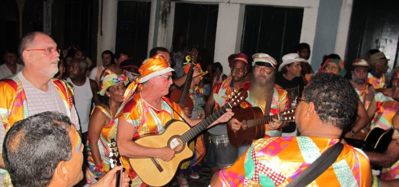 Bloco sem cordas ‘O Povo Pediu’ completa 45 anos de folia e comemora na avenida sábado de Carnaval
