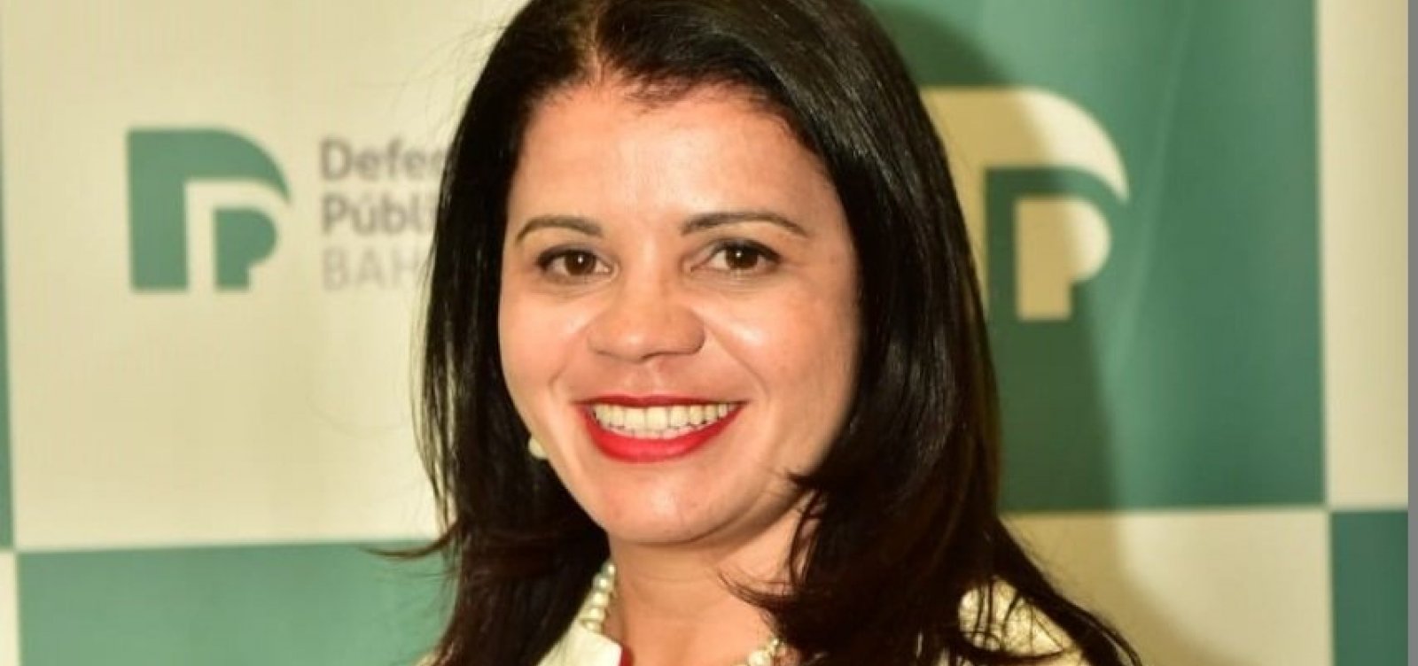 Jerônimo Rodrigues nomeia Firmiane Venâncio como nova defensora-geral da Bahia