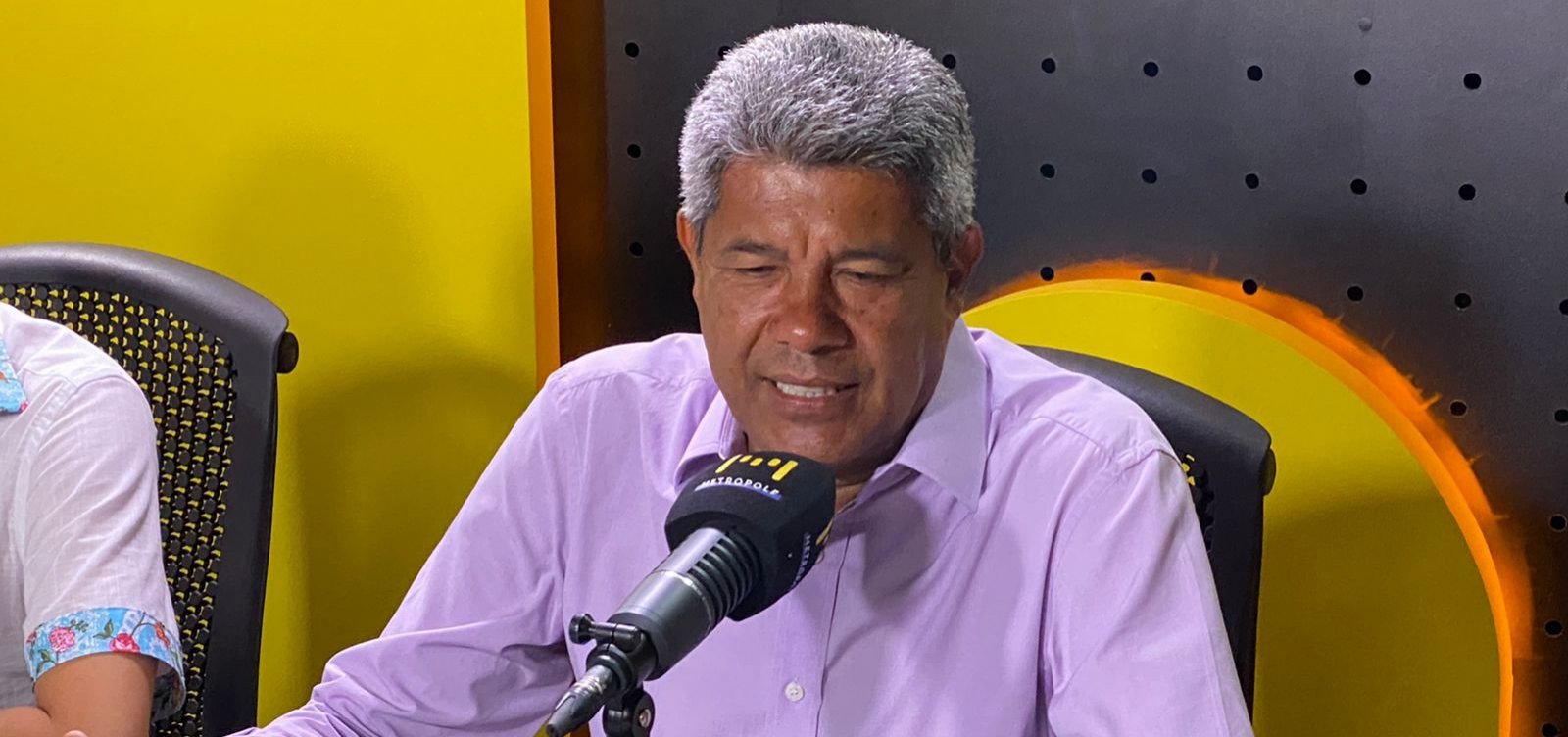 “A gente não está desguarnecido onde não tem carnaval”, garante governador da Bahia