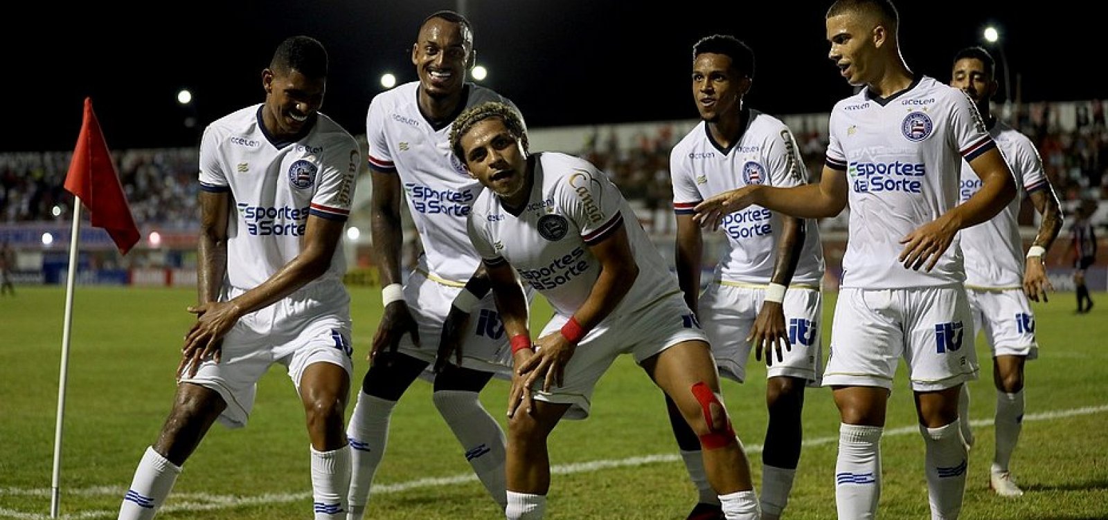 De virada, Bahia vence Atlético de Alagoinhas e ganha primeira no Nordestão 