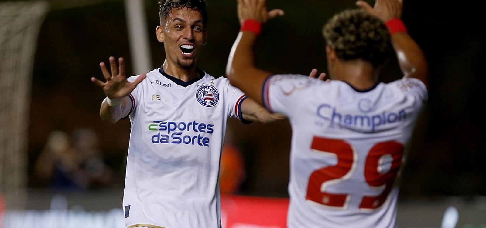 Bahia goleia Jacuipense e segue para 2&ordf; fase da Copa do Brasil 