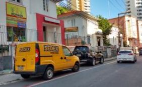 Morador da Graça denuncia carros estacionados em ciclovias