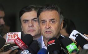 Aécio diz que situação de Lula deve ser tratada como questão de polícia
