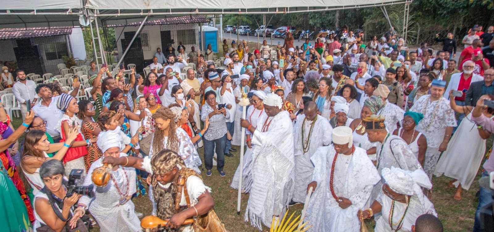  Rei da Nigéria reconhece quilombo de Lauro de Freitas como território Iorubá